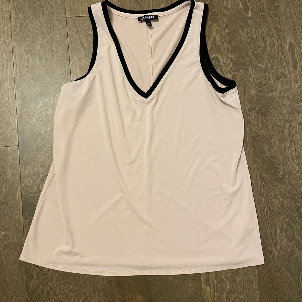 Express Light Pink Tank Top - Picture 2 of 6